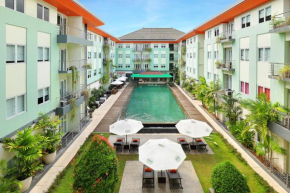 Отель Hotel & Residences Riverview Kuta - Associated HARRIS  Kuta